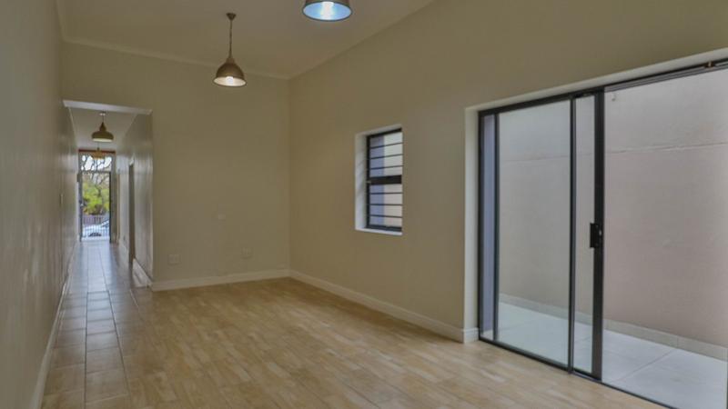 2 Bedroom Property for Sale in Woodstock Western Cape